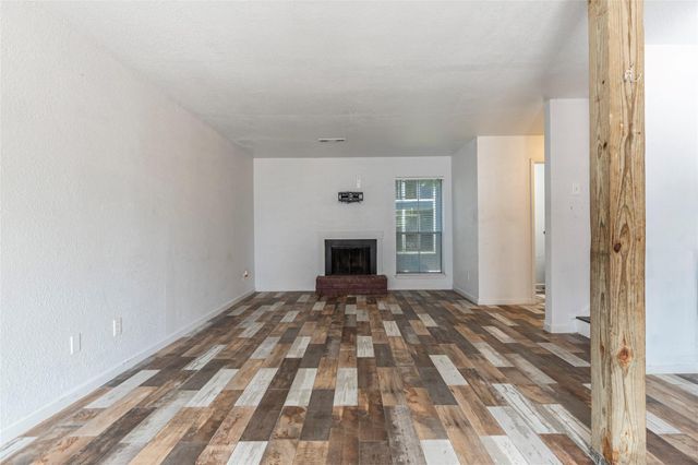 18515 Egret Bay Boulevard 1301, Webster, TX 77058