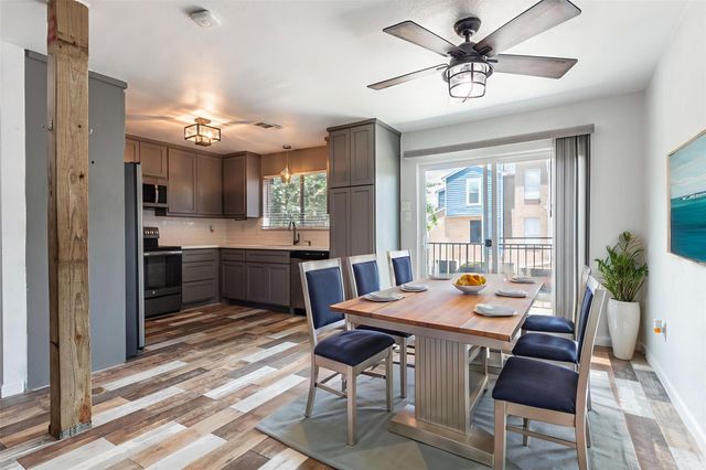 18515 Egret Bay Boulevard 1301, Webster, TX 77058