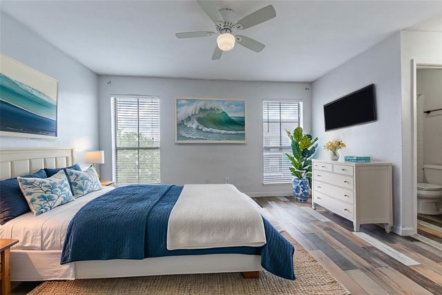 18515 Egret Bay Boulevard 1301, Webster, TX 77058