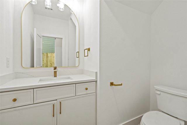 2521 Bethurum Avenue, Dallas, TX 75215