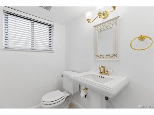 8146 E Girard Ave, Denver, CO 80231