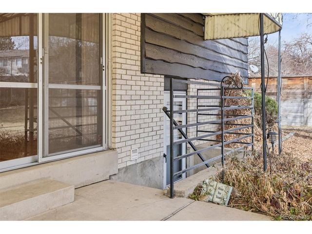 8146 E Girard Ave, Denver, CO 80231