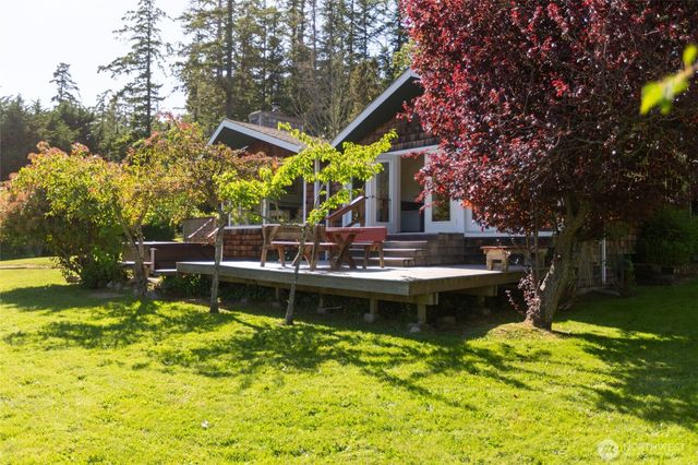 227 De Haro Lane, Friday Harbor, WA 98250