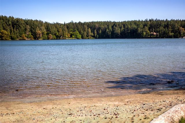 227 De Haro Lane, Friday Harbor, WA 98250