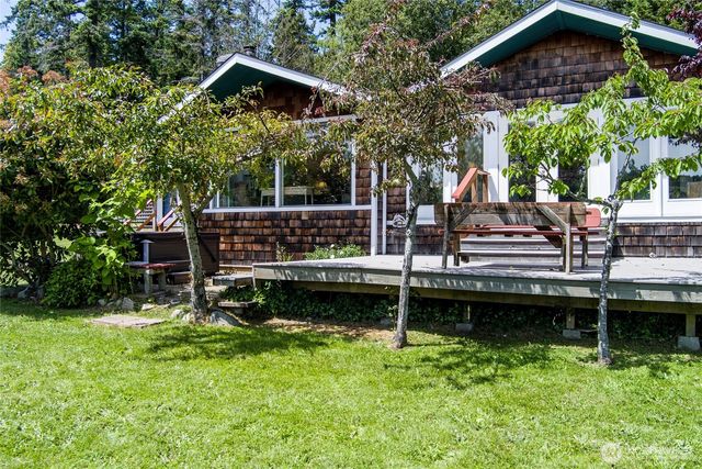 227 De Haro Lane, Friday Harbor, WA 98250