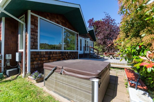 227 De Haro Lane, Friday Harbor, WA 98250