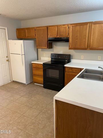 5515 Bringle Court, Raleigh, NC 27610