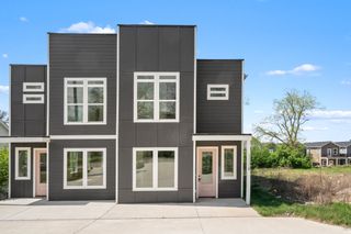 1117 38th Ave N # B, Nashville, TN 37209