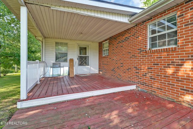 7437 S Highway 127, Crossville, TN 38572