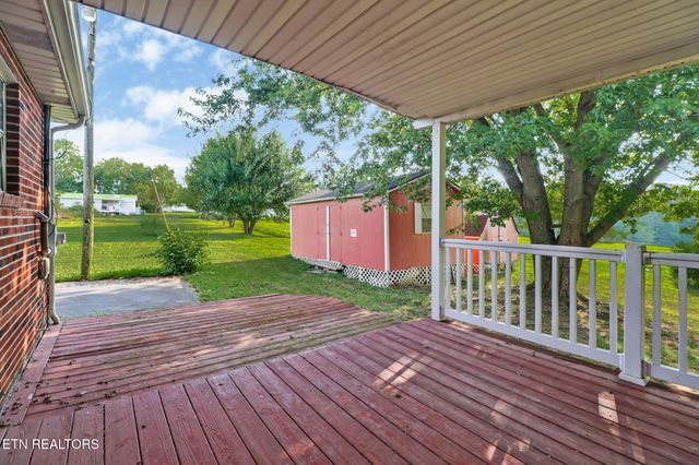 7437 S Highway 127, Crossville, TN 38572