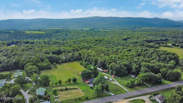 7437 S Highway 127, Crossville, TN 38572