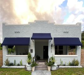 428 NE 71st St, Miami, FL 33138