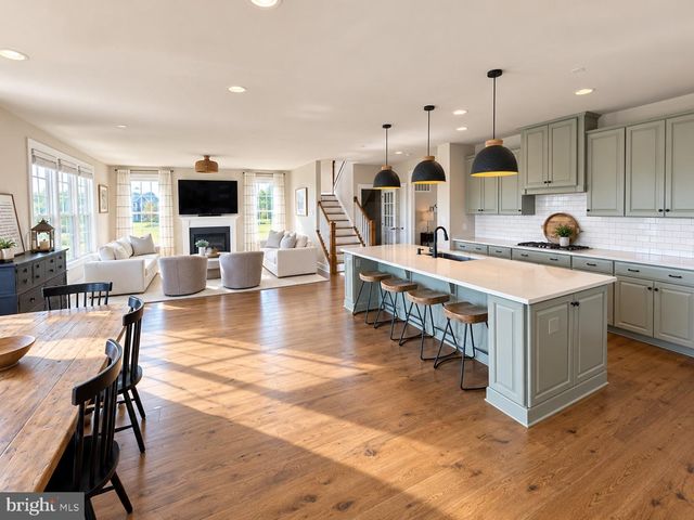 1023 FAIRLANE RD, Woodbine, MD 21797