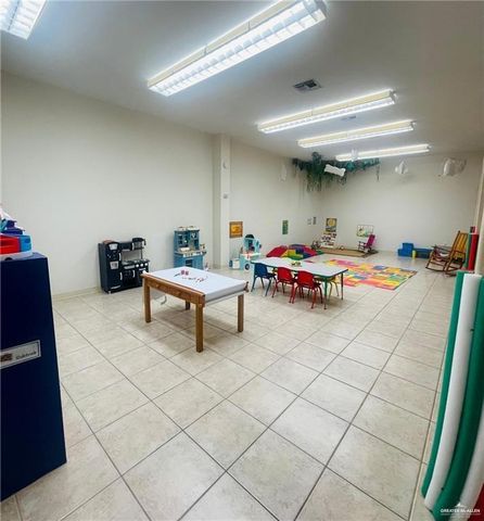 203 W Mile 3 Road, Mission, TX 78573