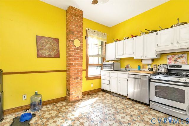 2819 E Broad St, Richmond, VA 23223