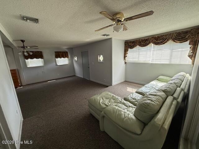 170 Loop Road, Burgaw, NC 28425