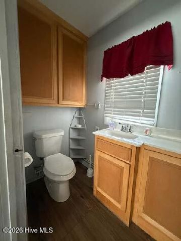 170 Loop Road, Burgaw, NC 28425