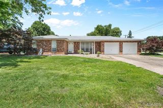 2349 Dwight Drive, Granite City, IL 62040
