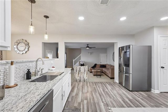 4084 S River Lane, Ellenwood, GA 30294