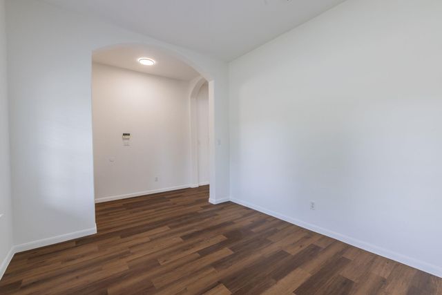 220 N Crossing TRL, Round Rock, TX 78665