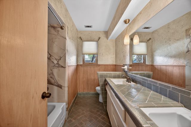 9846 Crestwick Drive, Dallas, TX 75238