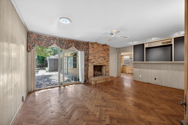 9846 Crestwick Drive, Dallas, TX 75238