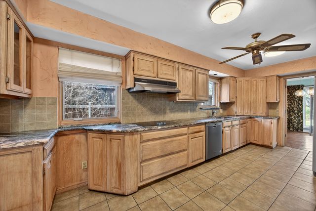 9846 Crestwick Drive, Dallas, TX 75238