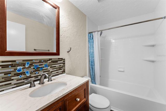 3403 66TH STREET COURT W, Bradenton, FL 34209