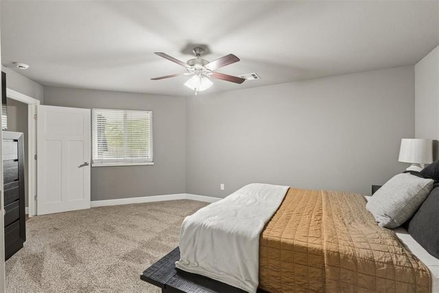 17605 Black Hawk Drive, Edmond, OK 73012
