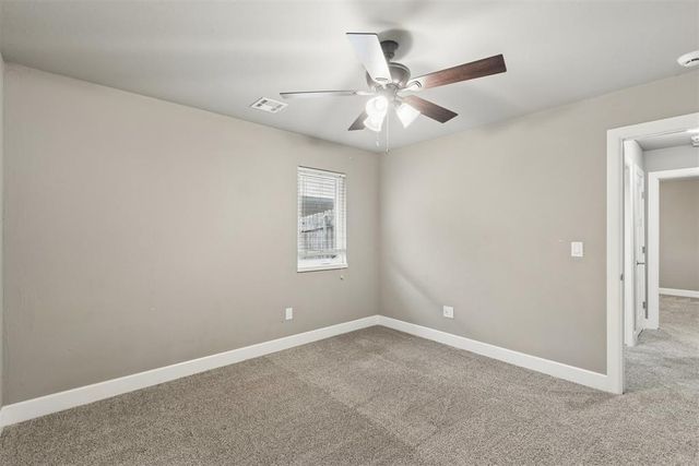 17605 Black Hawk Drive, Edmond, OK 73012