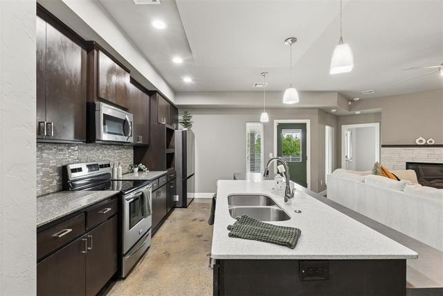 17605 Black Hawk Drive, Edmond, OK 73012