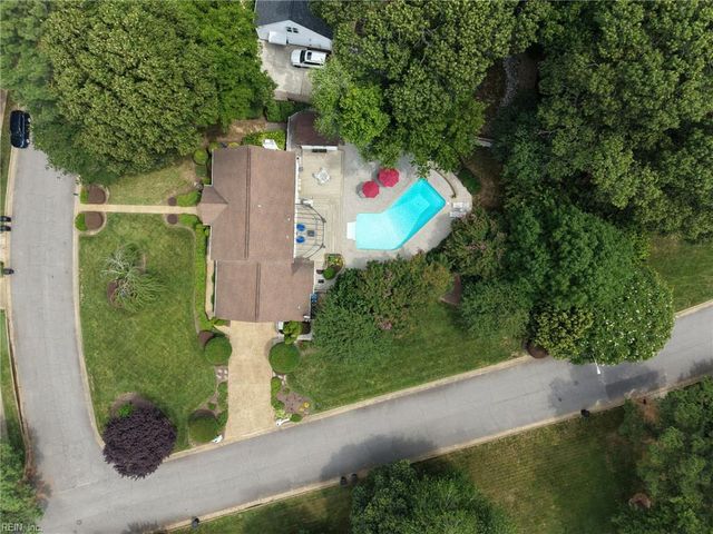 1248 Alanton DR, Virginia Beach, VA 23454