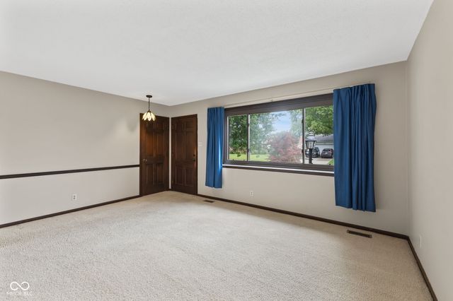103 Merlin Drive, Franklin, IN 46131