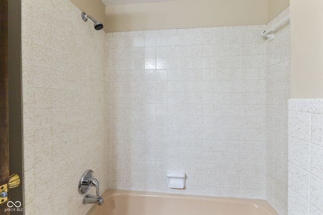 103 Merlin Drive, Franklin, IN 46131