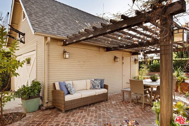 2045 Primrose Avenue, South Pasadena, CA 91030