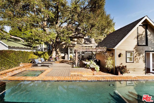 2045 Primrose Avenue, South Pasadena, CA 91030