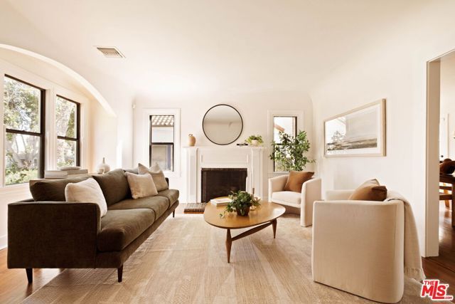 2045 Primrose Avenue, South Pasadena, CA 91030