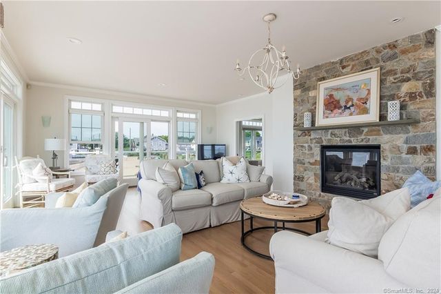156 Kelsey Place, Madison, CT 06443