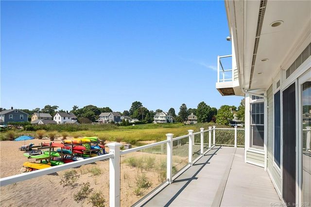 156 Kelsey Place, Madison, CT 06443