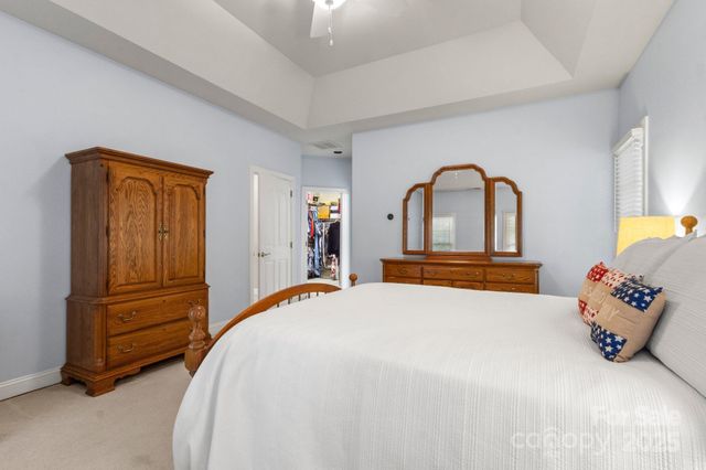 4389 Enchantment Cove Lane, Charlotte, NC 28216