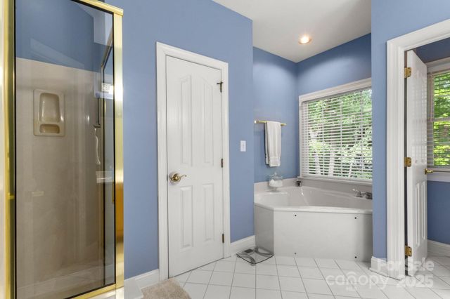 4389 Enchantment Cove Lane, Charlotte, NC 28216