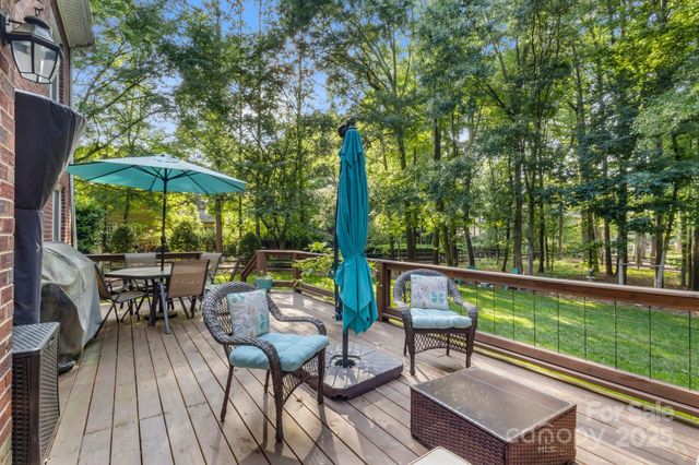 4389 Enchantment Cove Lane, Charlotte, NC 28216