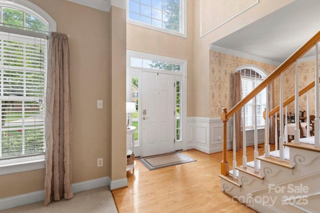 4389 Enchantment Cove Lane, Charlotte, NC 28216