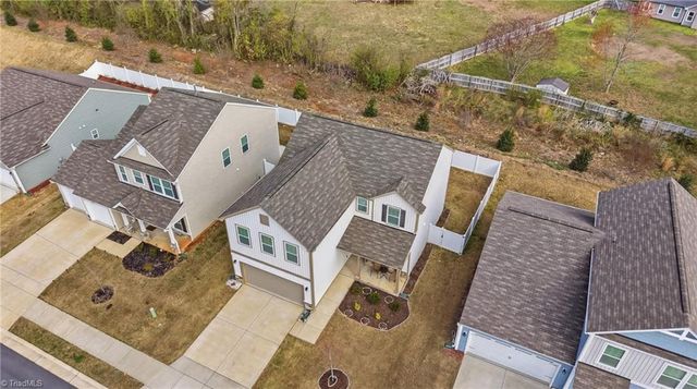 1891 Gatehouse View Drive, Winston-salem, NC 27127