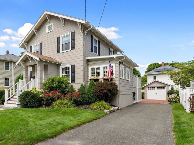 21 Bertram St, Beverly, MA 01915
