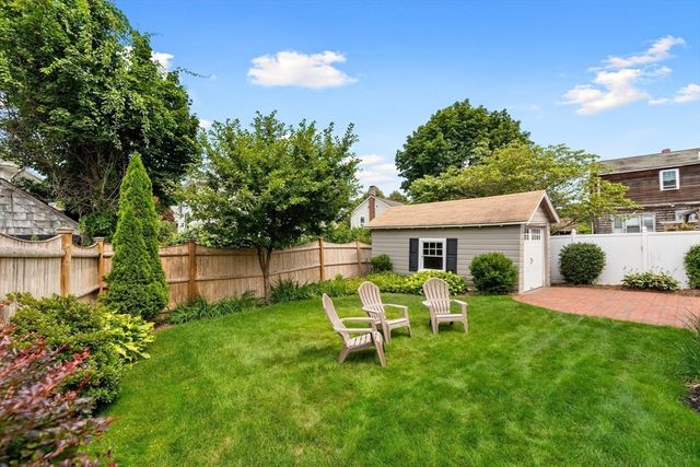 21 Bertram St, Beverly, MA 01915