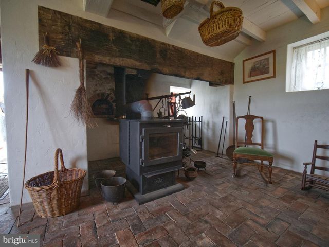 784 COFFEE RUN RD, Reedsville, PA 17084