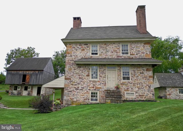 784 COFFEE RUN RD, Reedsville, PA 17084