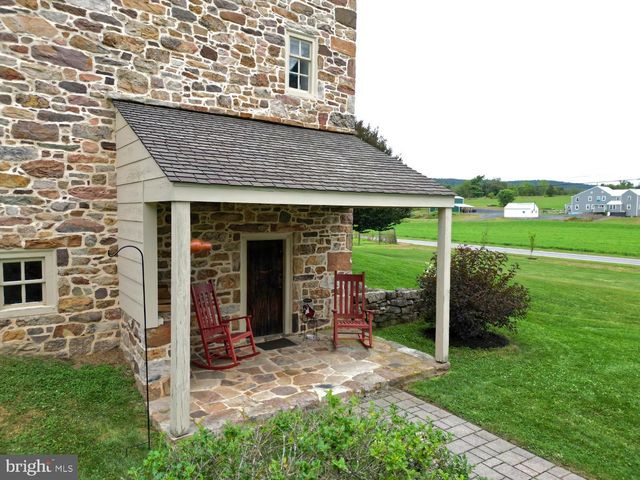 784 COFFEE RUN RD, Reedsville, PA 17084