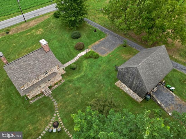 784 COFFEE RUN RD, Reedsville, PA 17084